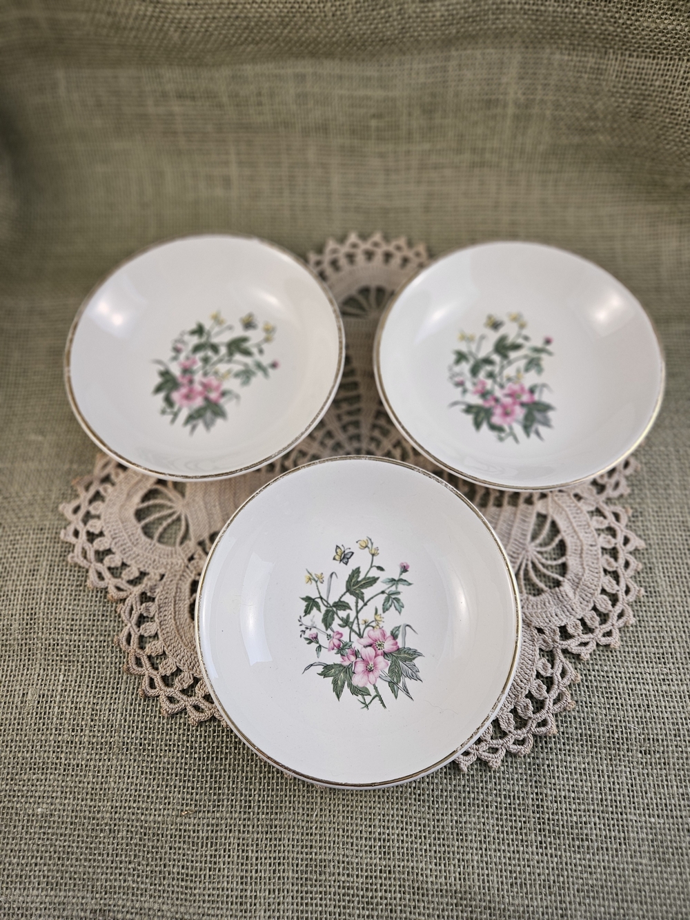 Crown Potteries Porcelain Dessert Bowls Trinket Dishes White Pink Floral 1950s